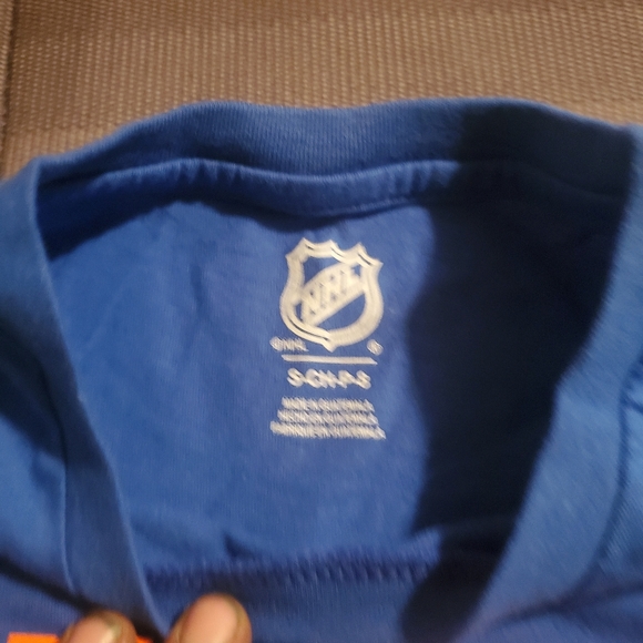 New york islanders - Picture 2 of 4